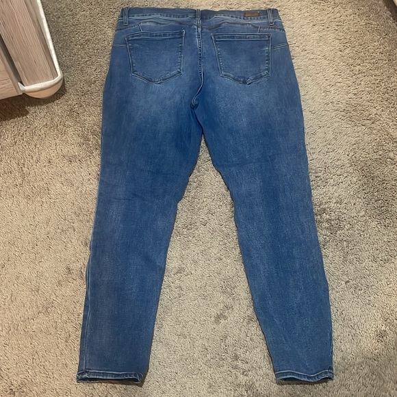 Juicy Couture Jeans - Picture 2 of 5